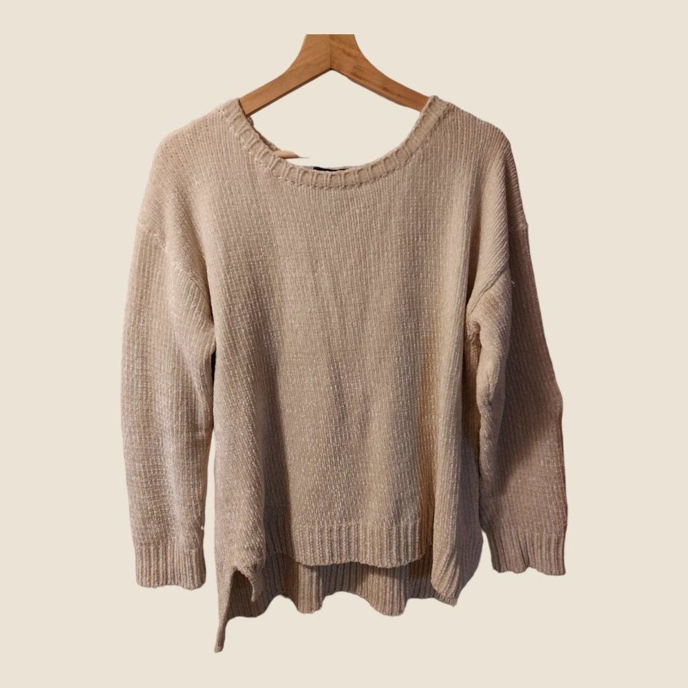 Oversized drop shoulder white sweater